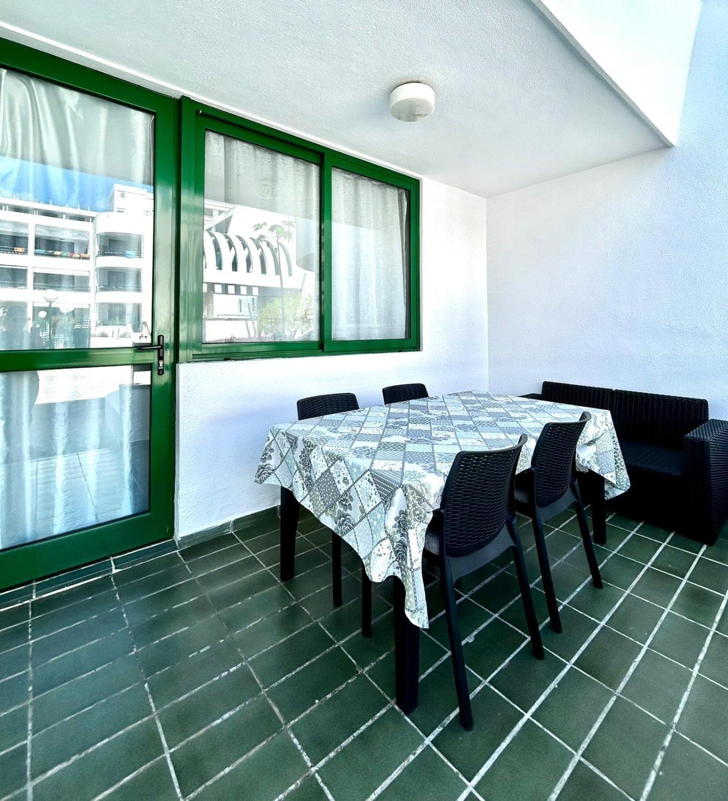 Optimist Playa De Las Americas Apartment Ngoại thất bức ảnh